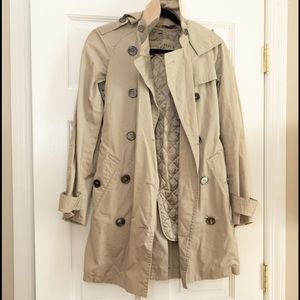 Burberry Brit Trench Jacket with Lining and hood Womens US Size 4/6